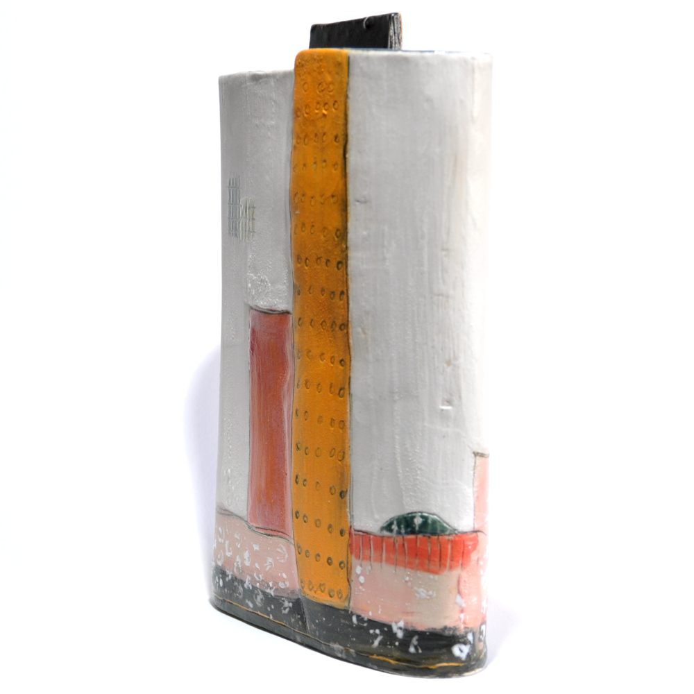 oval, slab built vase; textured stoneware, decorated with slips, engobe, ceramic ink and ceramic wax crayons; decorating techniques: textured clay, brushed on engobes and slips; drawing with ceramic pencil; mono-printing with paper, cardboard, textile and bubble wrap; sideways view